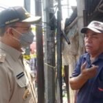 Tinjau Lokasi Kebakaran, Anies Baswedan Diteriaki Calon Presiden Tinjau Lokasi Kebakaran, Anies Baswedan Diteriaki Calon Presiden