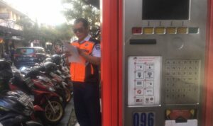 445 Mesin Parkir Tersebar di Kota Bandung, Begini Cara Penggunaan