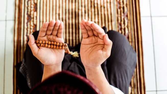 Manfaat Asmaul Husna Sebagai Perantara Doa