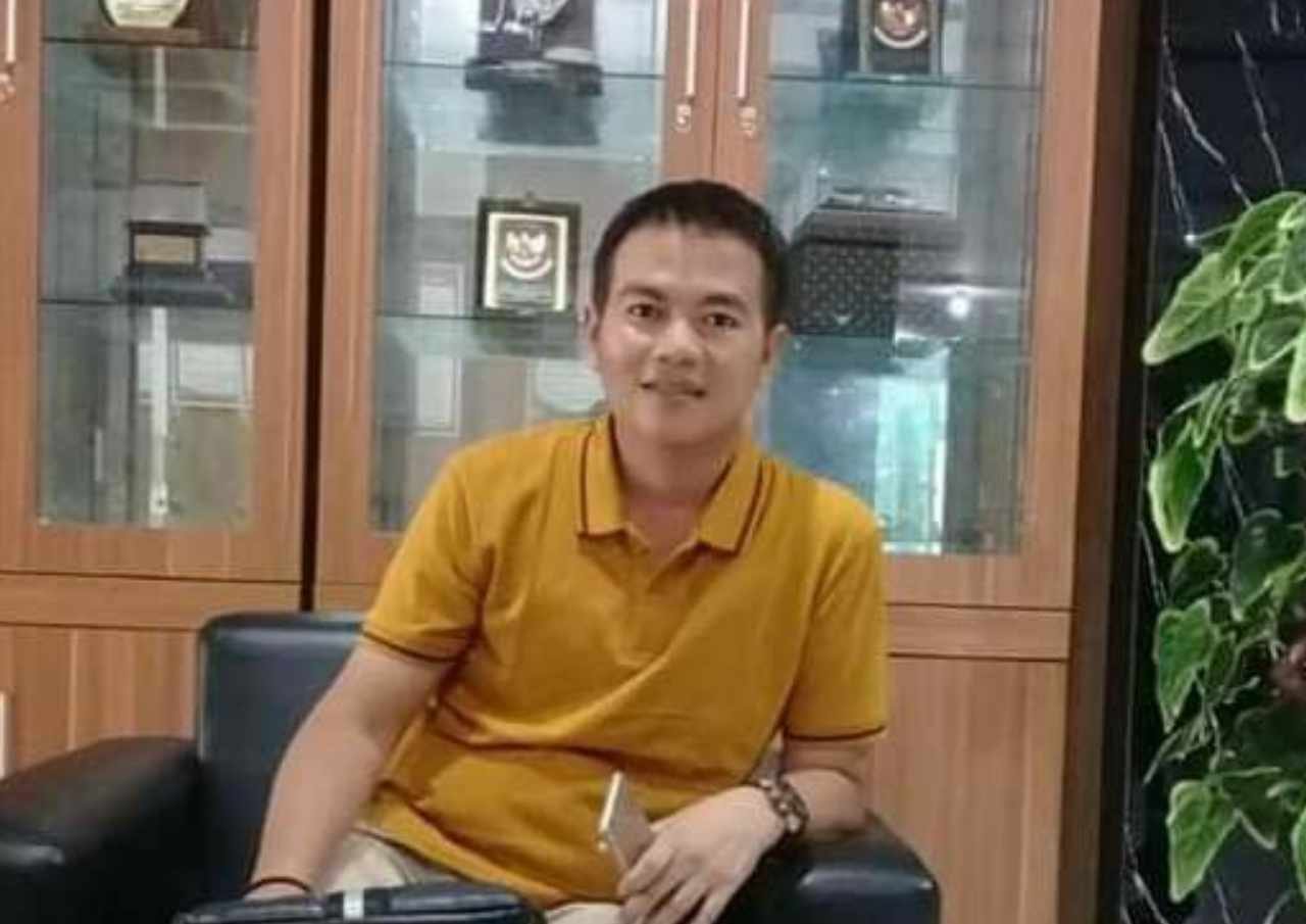 Kades Dukuhseti Angkat Bicara Soal Pencaplokan Lahan SDN 2 Dukuhseti Kades Dukuhseti Angkat Bicara Soal Pencaplokan Lahan SDN 2 Dukuhseti
