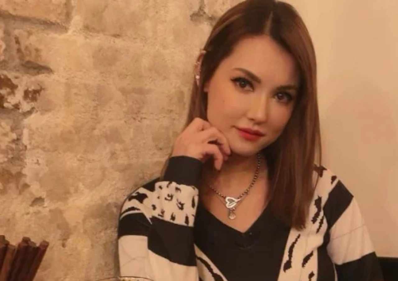 Miyabi Cerita Masa Lalu, Uang Dibawa Kabur Bos hingga Dicekal