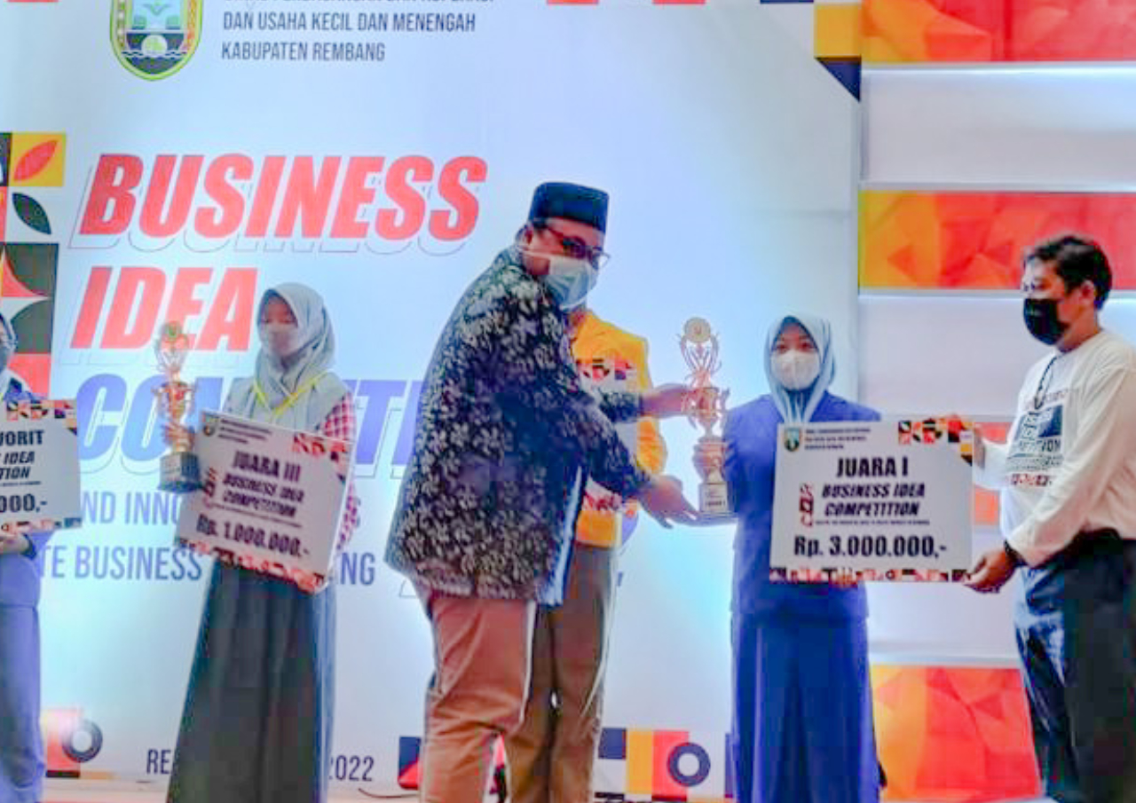 Fasilitasi Remaja dalam Berwirausaha, Dindagkop UKM Rembang Adakan Kompetisi Ide Bisnis