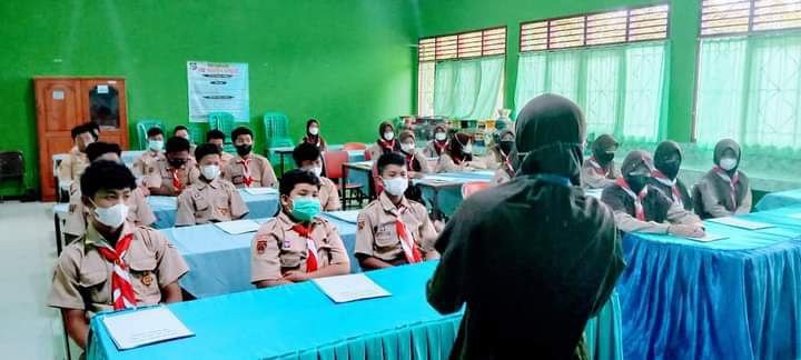 Foto: Siswa SMP Masuk Sekolah/mitrapost.com/Istimewa Foto: Siswa SMP Masuk Sekolah/mitrapost.com/Istimewa