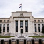 The Fed Resmi Naikkan Suku Bunga Acuan Jadi 75 Basis Poin