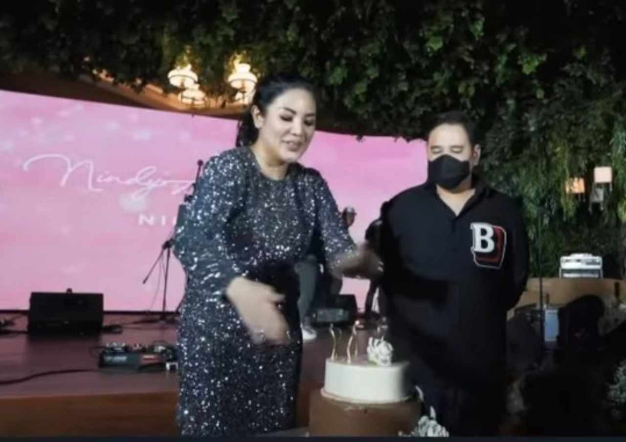 Dilaporkan Kekasih Nindy Ayunda hingga Dikepung Polisi, Nikita Serang Balik