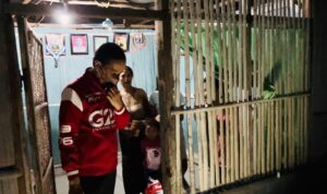 Jokowi Kejutkan Warga Gang Kaget Ende, Secara Tiba-tiba Datang di Depan Pintu Rumah
