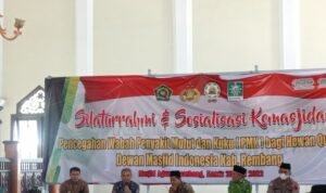 Foto: Dewan Masjid Indonesia Kabupaten Rembang mengadakan silahturahmi dan sosialisasi kemasjidan dalam rangka Pencegahan wabah Penyakit Mulut dan Kuku (PMK) bagi Hewan Qurban di Masjid Agung Rembang lantai 2/mitrapost.com/Sri Lestari