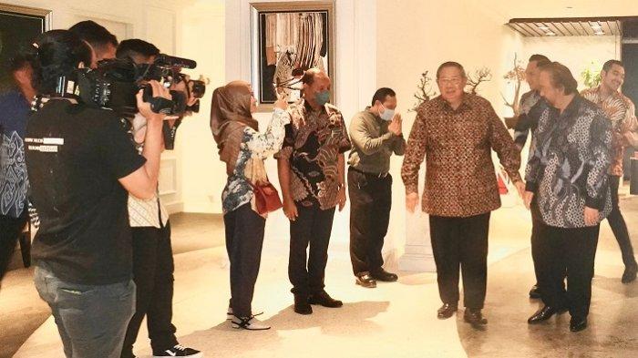 Surya Paloh dan SBY Gelar Pertemuan Rahasia