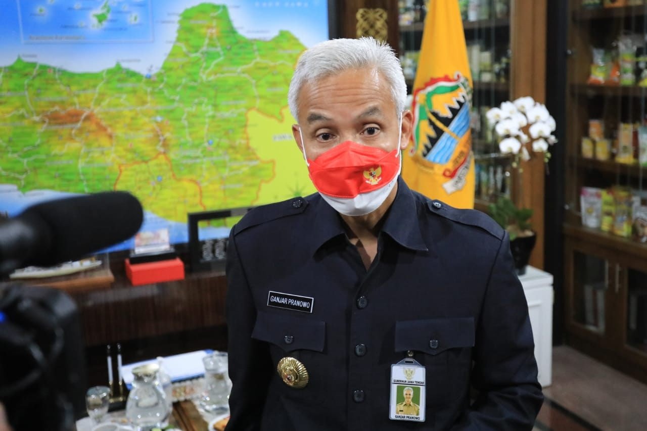 Gubernur Jateng Dukung Wacana Vaksin Booster Jadi Syarat Perjalanan