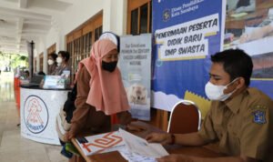 PPDB Offline SMP Swasta di Kota Surabaya Dibuka Hingga 14 Juli