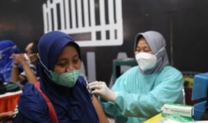 Booster Jadi Syarat Perjalanan, Dinkes Surabaya Gencarkan Vaksinasi