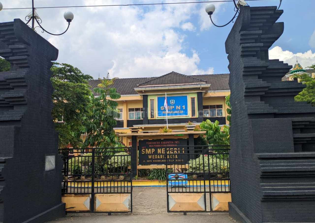 MPLS SMPN 1 Wedarijaksa, Siswa Dikenalkan Kurikulum Merdeka Belajar dan Bahaya Narkoba MPLS SMPN 1 Wedarijaksa, Siswa Dikenalkan Kurikulum Merdeka Belajar dan Bahaya Narkoba