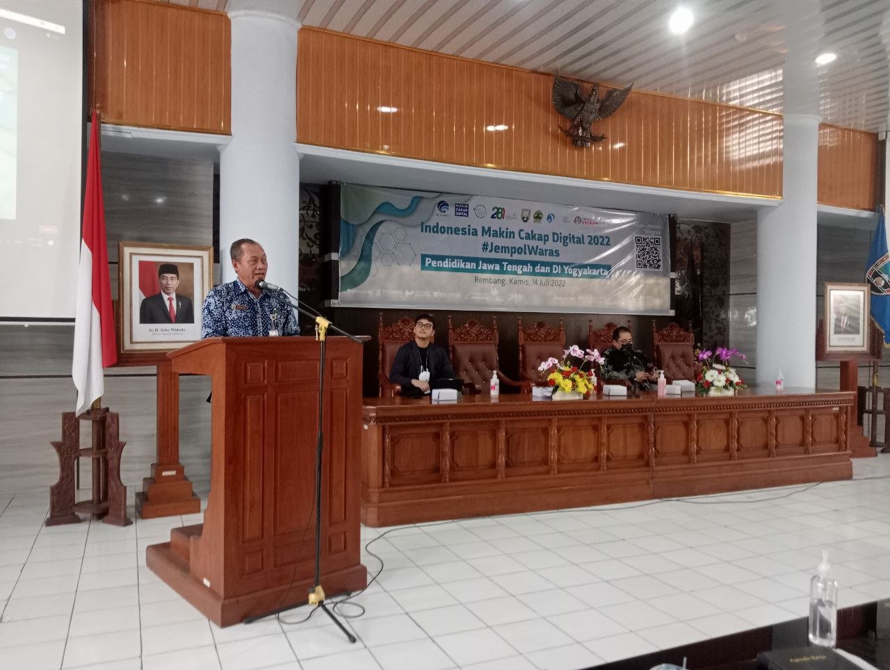 Foto: Khoironi dalam sambutan workshop literasi digital /mitrapost.com/Sri Lestari