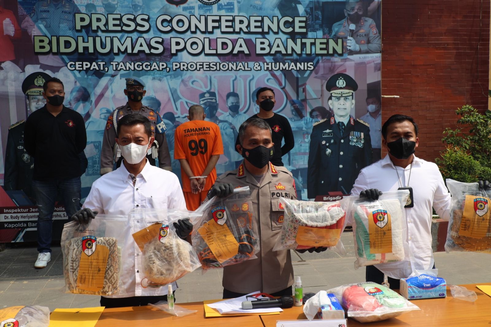 Polisi Ungkap Pelaku Pembunuhan Jasad dalam Karung di Serang