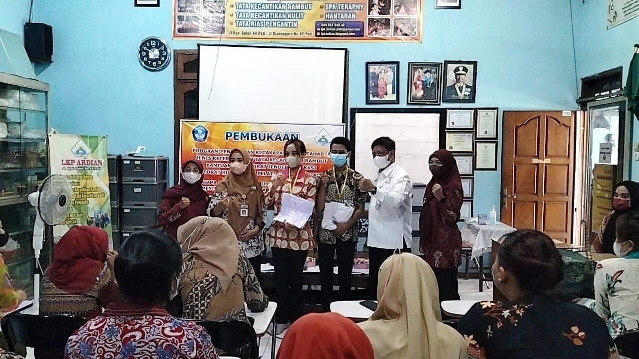 LKP Ardian Pati Gelar Pelatihan Kecakapan Kerja Gratis Bagi 20 Peserta