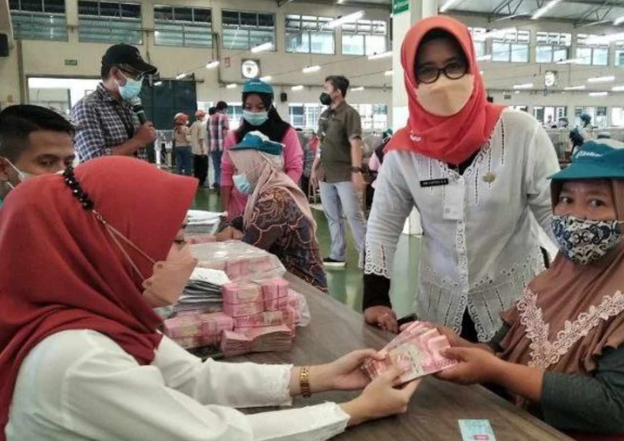 BLT DBHCHT Tahap 1 Selesai Disalurkan kepada 2317 KPM di Kabupaten Pati