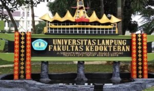 Dugaan Suap Penerimaan Mahasiswa Baru, Fakultas Kedokteran Unila Digeledah KPK Dugaan Suap Penerimaan Mahasiswa Baru, Fakultas Kedokteran Unila Digeledah KPK