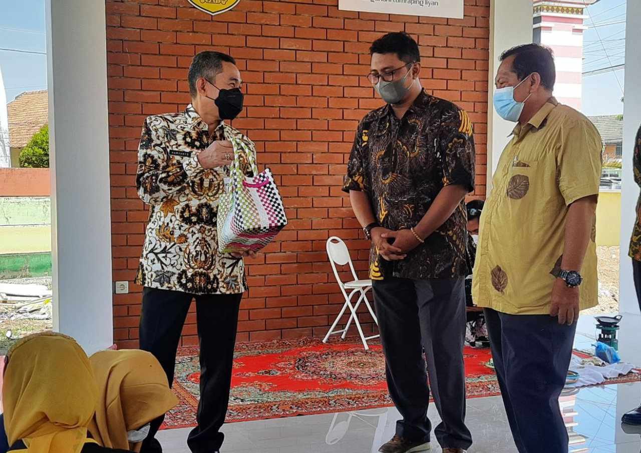 Tas Bikinan Pati Tembus Pasar Internasional