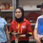 Viral Wanita Mercy Curi Coklat Ketahuan di Alfamart, Paksa Pegawai Minta Maaf