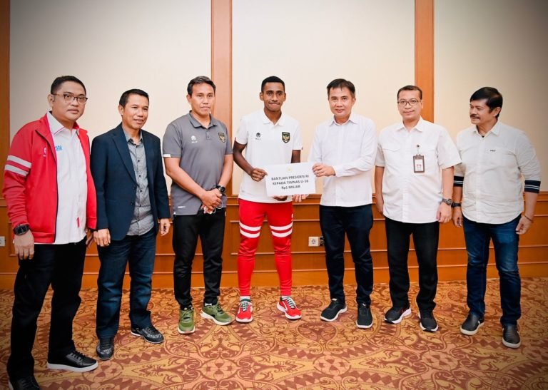 Sukses Juarai Piala AFF, Timnas U-16 Dapat Bonus Rp1 Miliar dari Presiden Jokowi