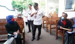 Di Hadapan Pegawai Disdukcapil, Pj Bupati Pati Imbau ASN Tak Alergi Aduan Warga