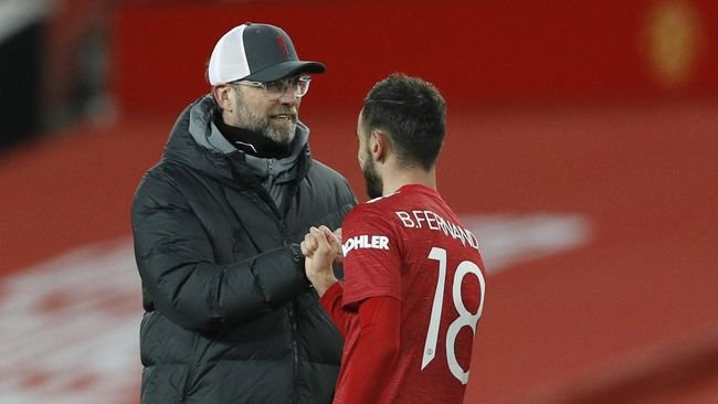 Jurgen Klopp Mencekik Bruno Fernandes