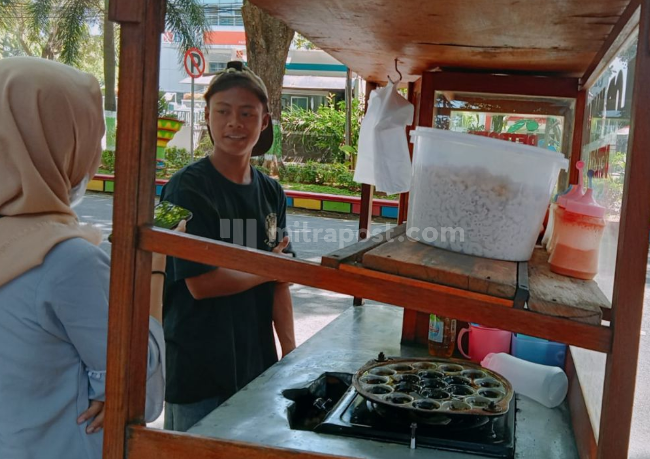 Harga Telur Ayam Melambung Tinggi, Pelaku UMKM Keluhkan Turunnya Pemasukan