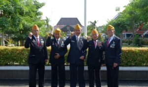 Foto: Para Veteran Kemerdekaan saat selesai menghadiri upacara 17 agustus di pendopo Kabupaten Pati (Sumber: vind/mitrapost.com)