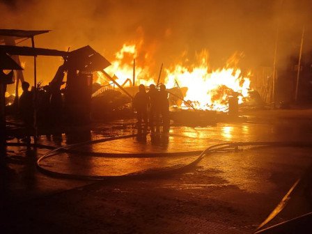 Hubungan Pendek Arus Listrik Diduga Jadi Penyebab Kebakaran Lapak di Cengkareng