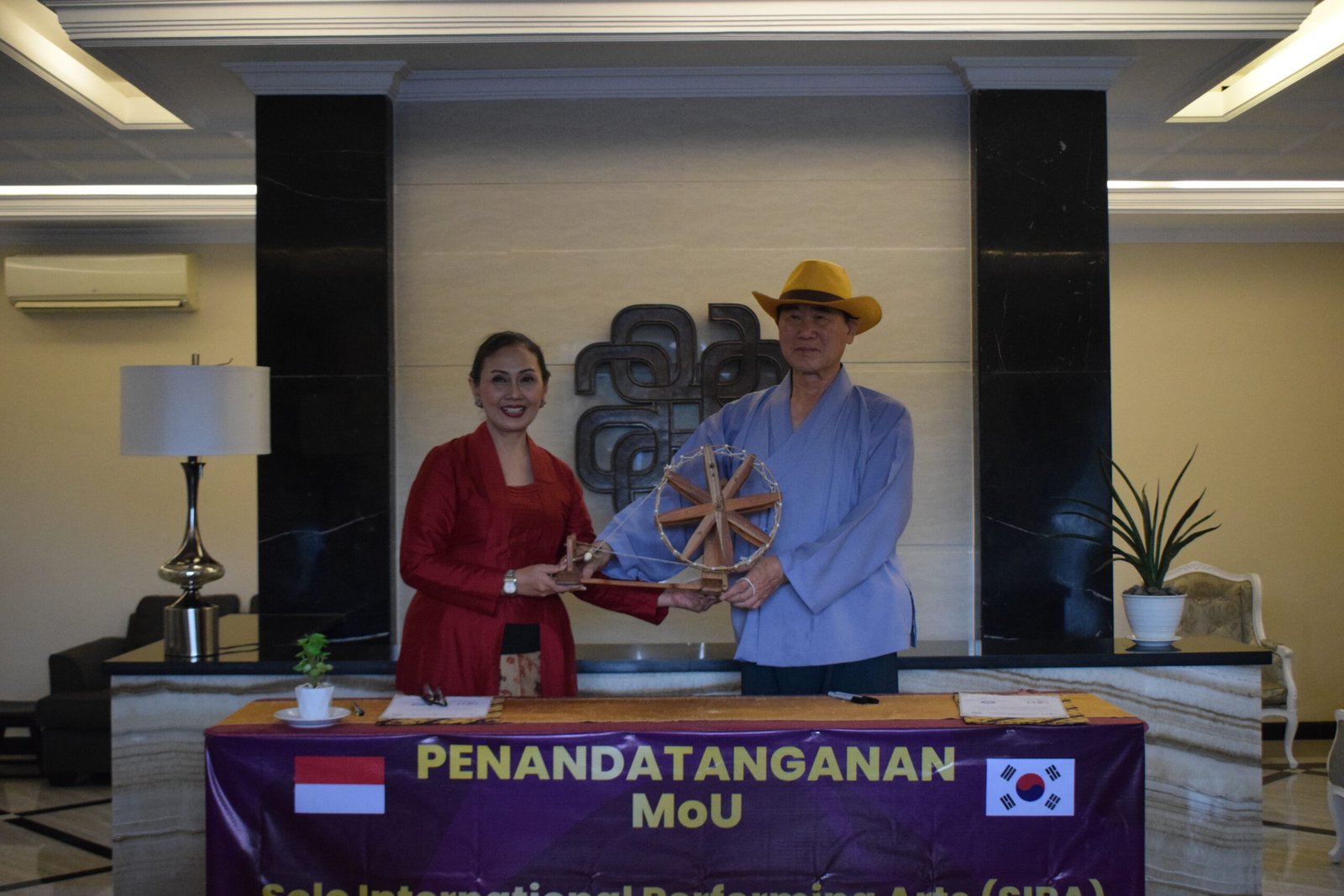 SIPA Resmikan Kerja Sama dengan International Organization of Folk Art