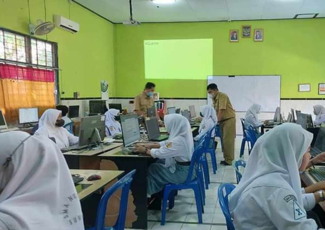 Pemkab Rembang akan Menggerakkan Kembali Program Ayo Sekolah Pemkab Rembang akan Menggerakkan Kembali Program Ayo Sekolah