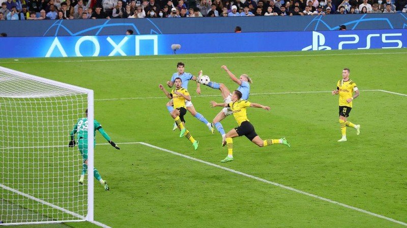 Erling Haaland jadi Monster di Liga Champions