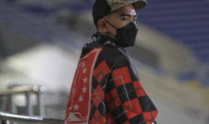 Foto: Kaesang Pengarep menyaksikan Persis Solo/viva.co.id