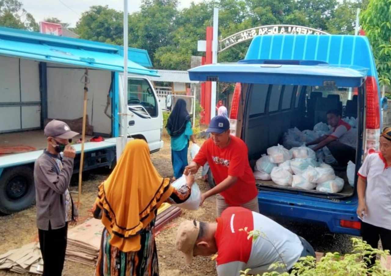Disdagperin Pati Gelar Pasar Murah 500 Paket di Desa Soneyan