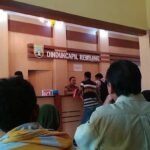 Foto: Suasana pelayanan administrasi Dindukcapil Kabupaten Rembang/mitrapost.com/Sri Lestari