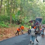 Foto: Situasi Perbaikan Jalan Tambakromo-Purwodadi oleh DPUTR Pati/Dokumen DPUTR