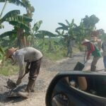 Jalan Rusak Wegil Sukolilo Hanya Ditambal Sulam, Warga Keluhkan Tak Sesuai Ekspektasi