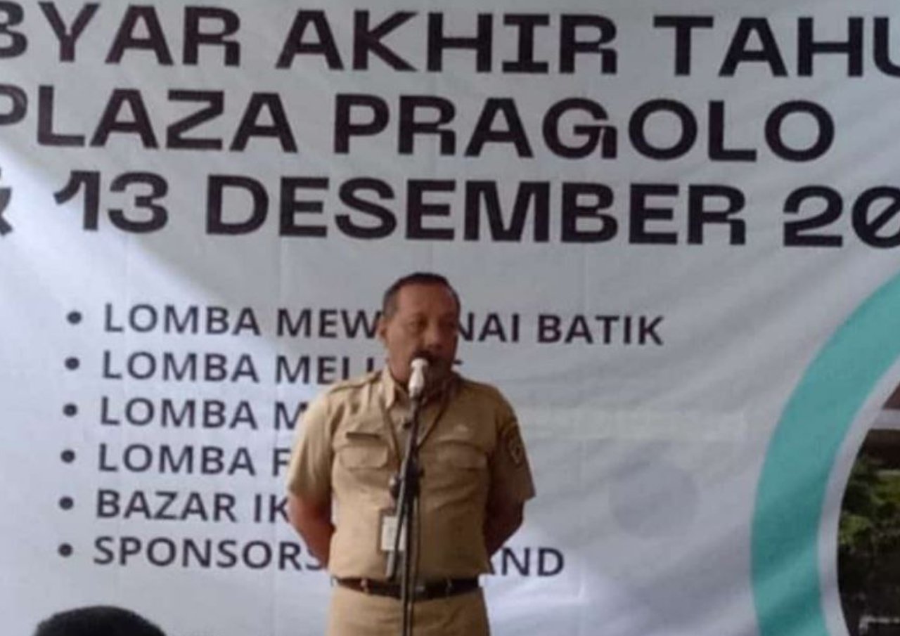 Foto: Ketua panitia penyelenggara Gebyar Plaza Pragola, Sujari/ mitrapost.com/ M. Kafi