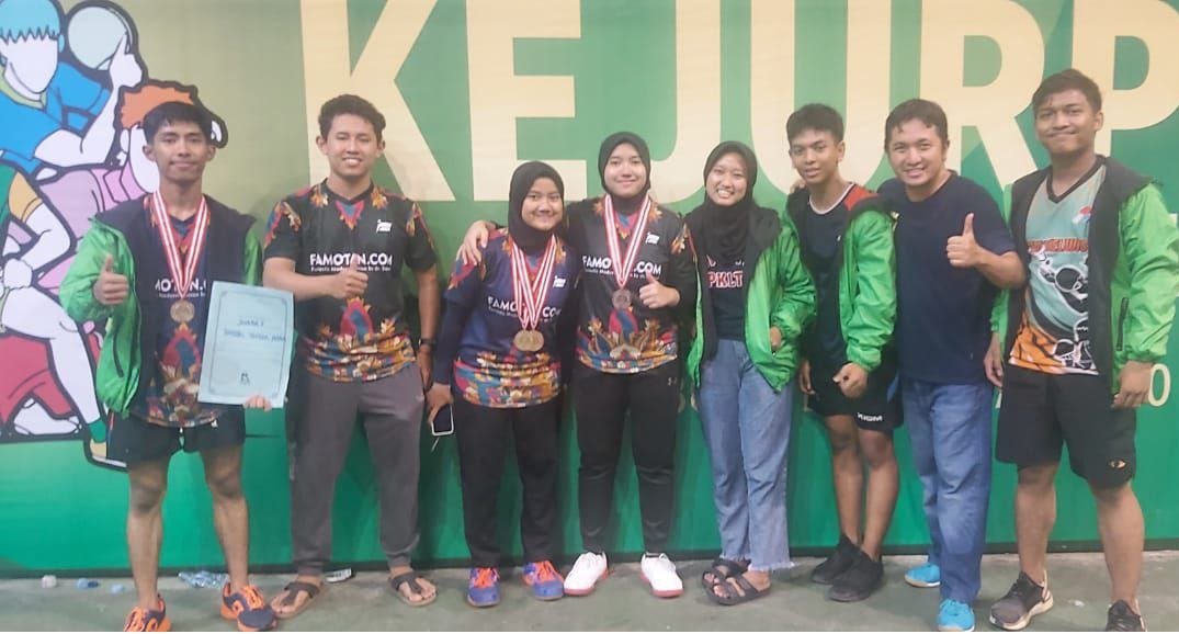 Foto: Para atlet tenis meja saat meraih Kejurprov Tenis Meja/mitrapost.com/Sri Lestari