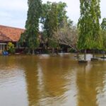 Sekolah Masih Terendam Banjir, KBM Tatap Muka Belum Bisa Digelar