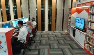 Pojok Baca Digital Kini Hadir di Mal Pelayanan Publik Siola Surabaya
