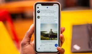 Fitur Swipe Cuitan Twitter Akan Rilis Bulan Ini/unsplash