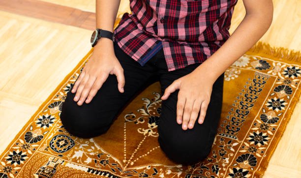 Bacaan Doa Usai Tahiyat Akhir /iStock