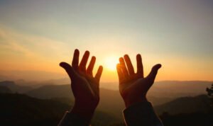 Bacaan Doa Pengikat Hati dan Manfaatnya/iStock