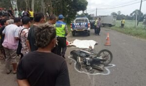 Foto: kecelakaan maut di depan SMPN 01 Gembong/ istimewa