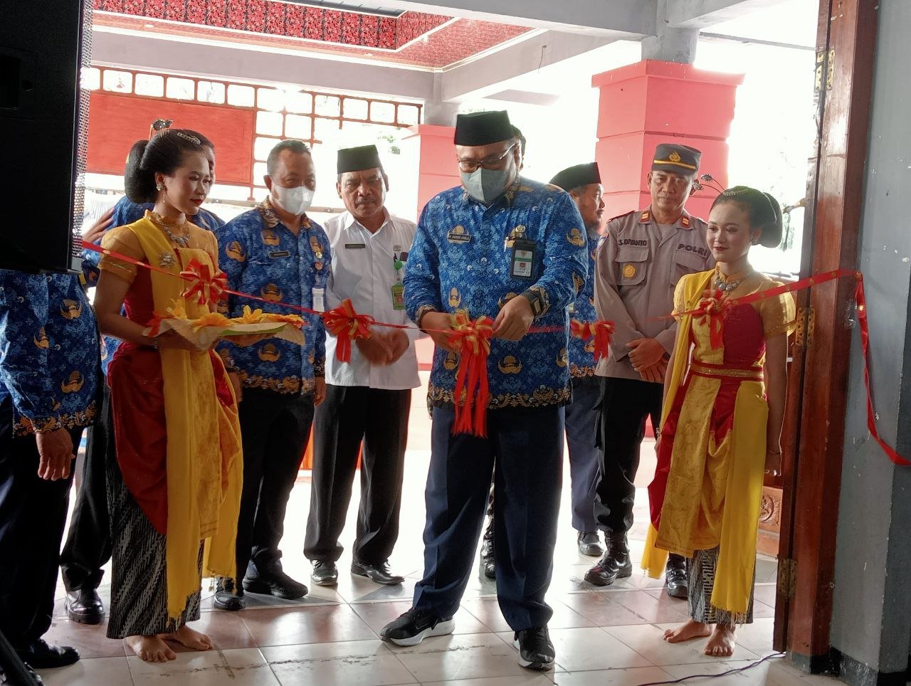 Foto: Wakil Bupati Rembang Mochamad Hanies Cholil Barro'saat membuka pameran pendidikan di Balai Kartini/mitrapost.com/Sri Lestari
