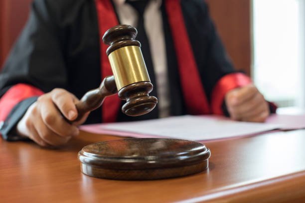 Hakim PA Tulungagung Dihentikan Tak Hormat Karena Terlibat Asmara dengan Pemohon Cerai/iStock