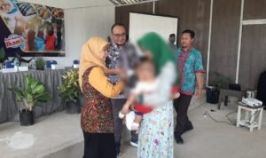 Foto: Gerakan penurunan angka Stunting di Kabupaten Rembang/mitrapost.com/Sri Lestari Foto: Gerakan penurunan angka Stunting di Kabupaten Rembang/mitrapost.com/Sri Lestari