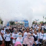 Peringatan HUT ke-25 BUMN di Rembang, 2400 Peserta Ikuti Jalan Sehat