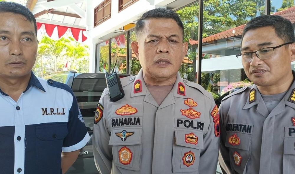 Dishub Batang Akan Lakukan Penilangan Kendaraan Parkir di Sepanjang Exit Tol